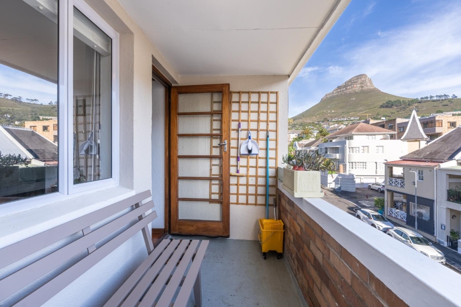 2 Bedroom Property for Sale in Tamboerskloof Western Cape